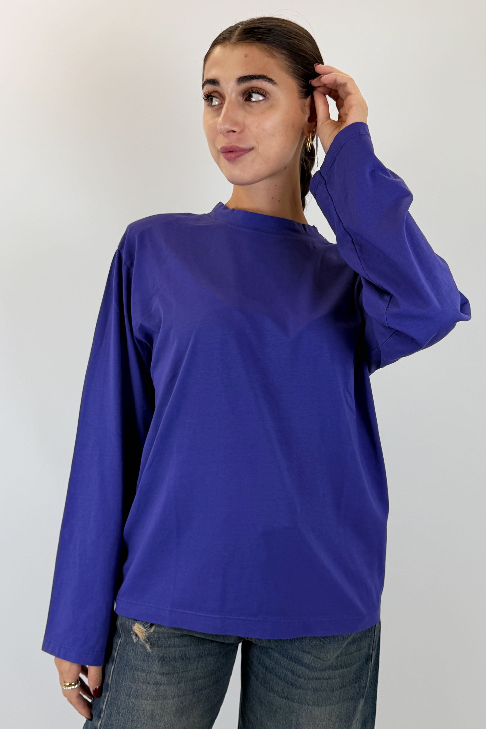 T-shirt con spalline