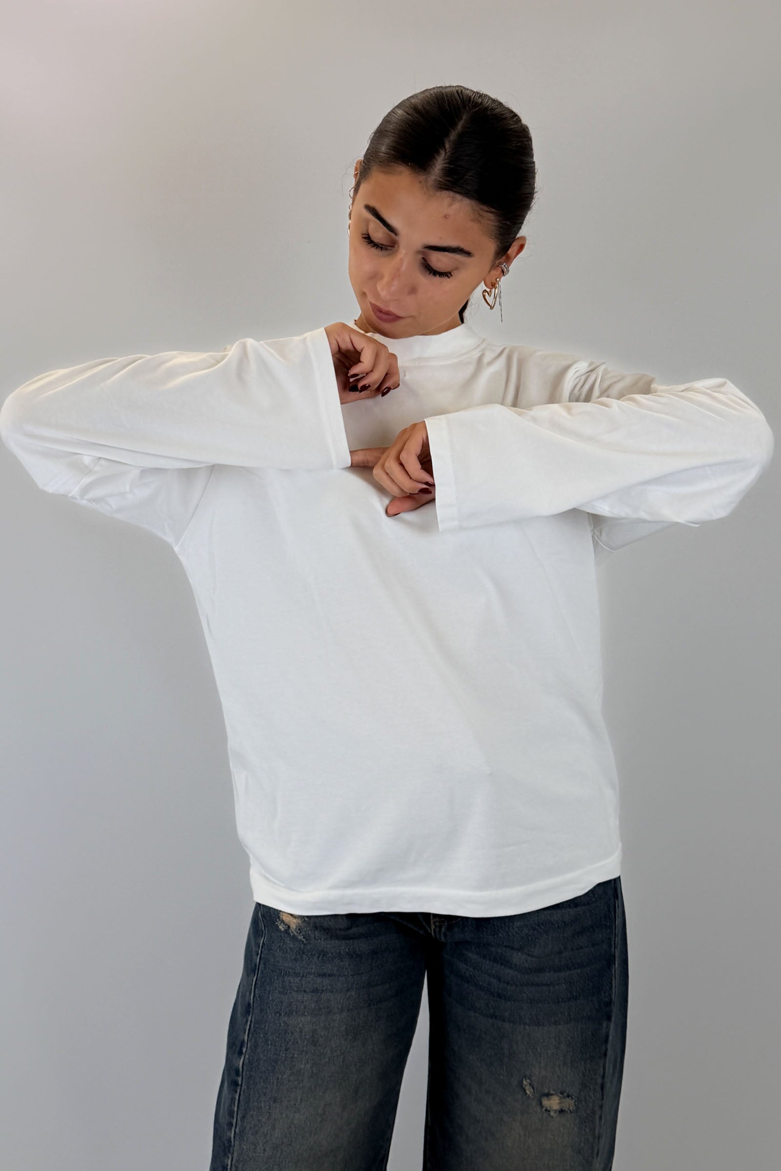 T-shirt con spalline