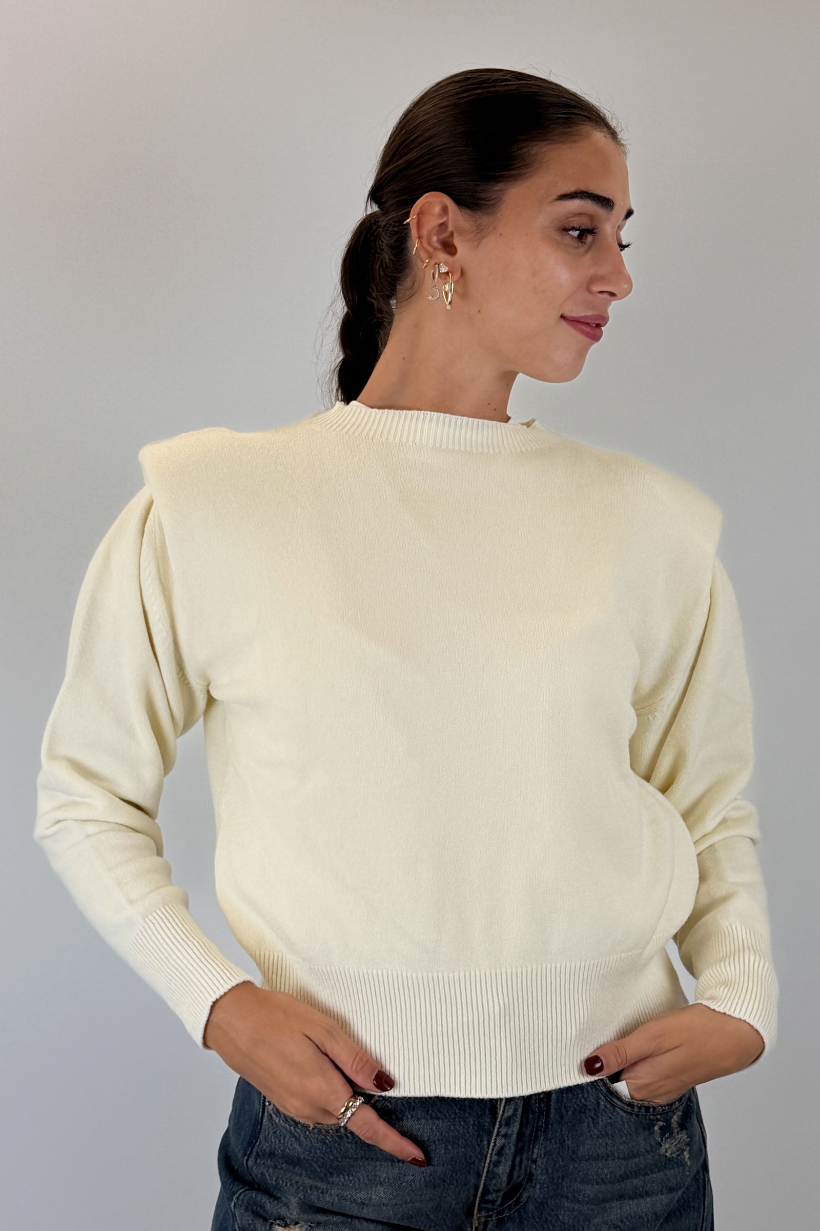 Maglia girocollo con spalline