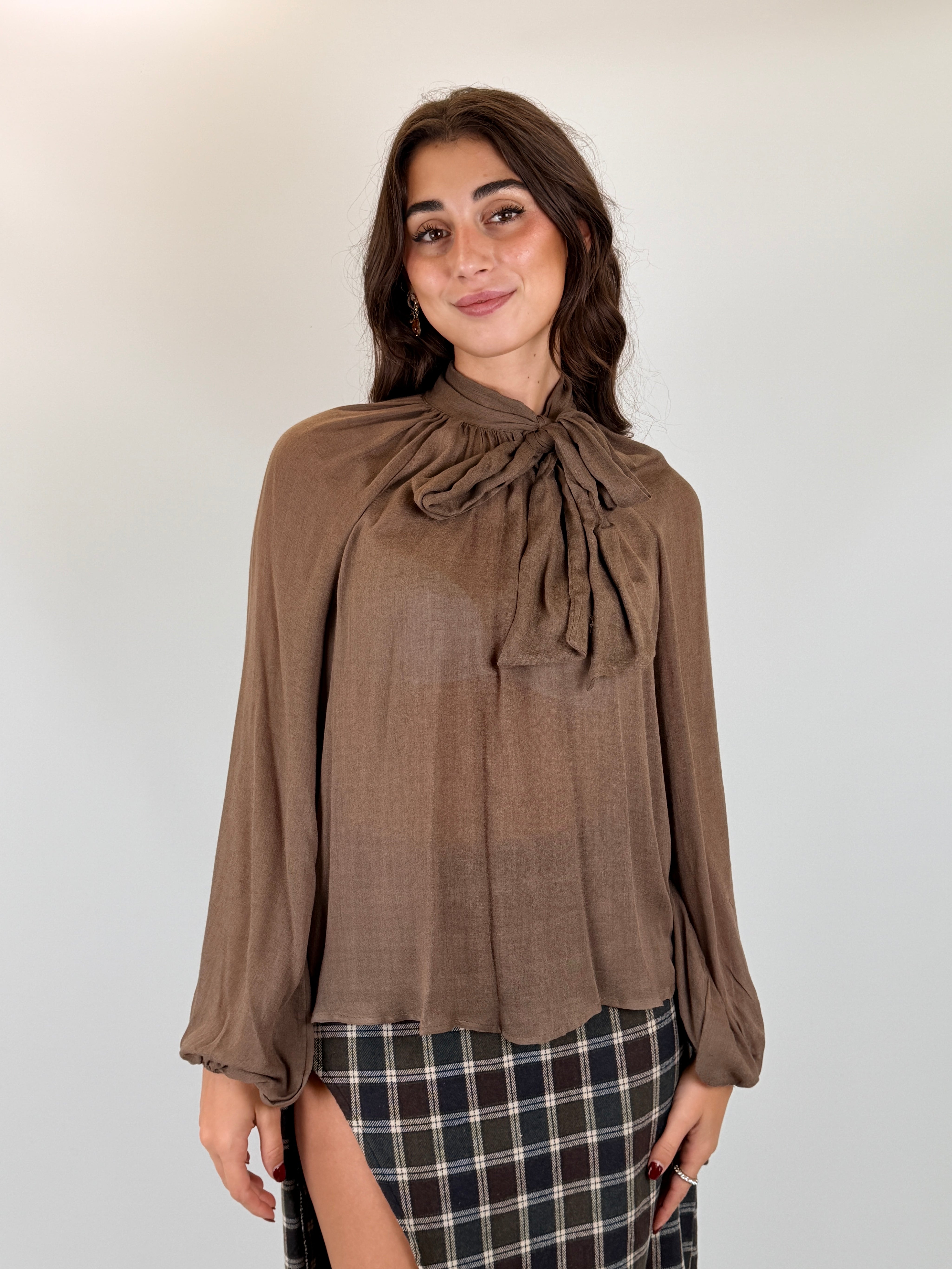 Camicia fiocco in lana garzata