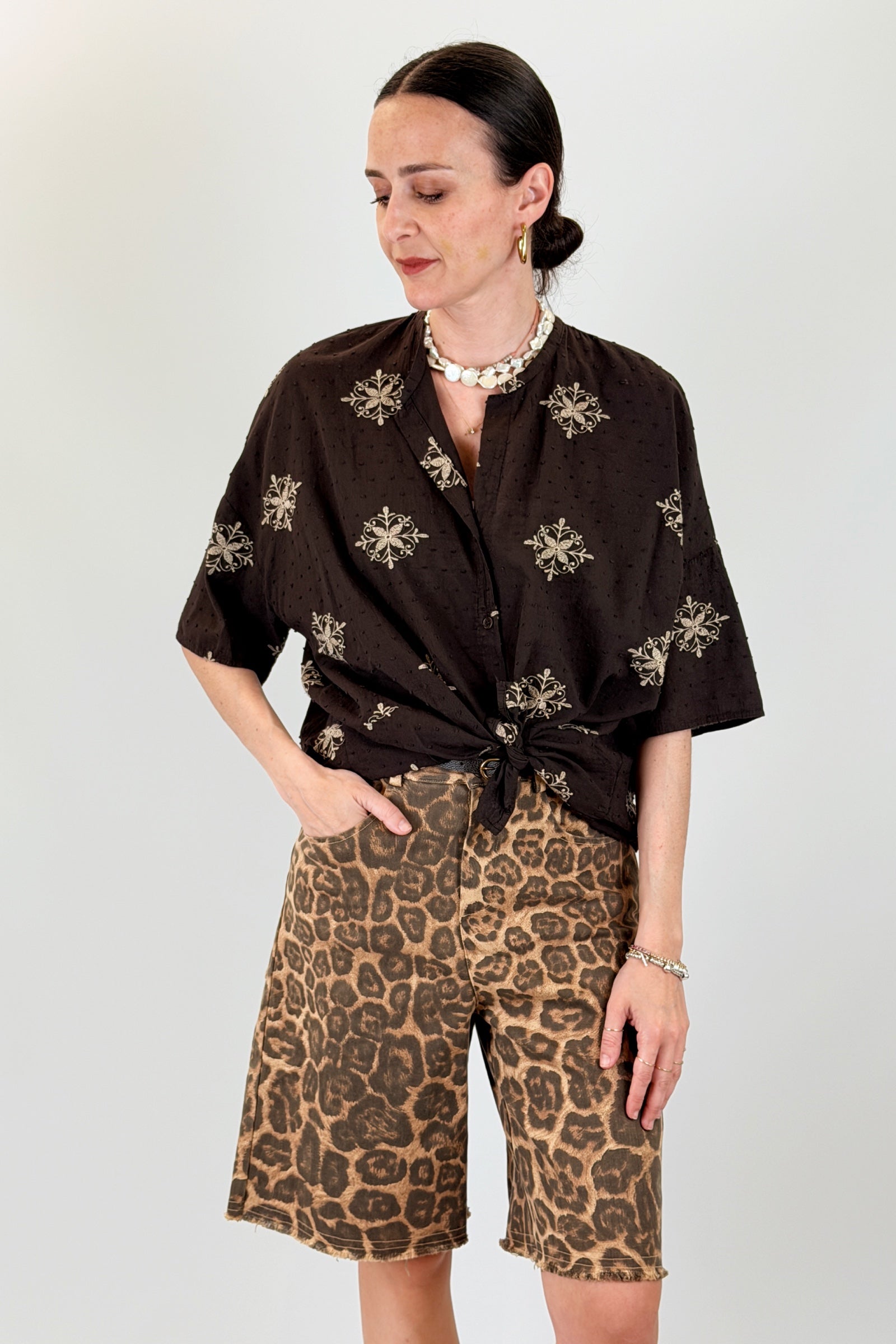 Camicia cotone ricamata