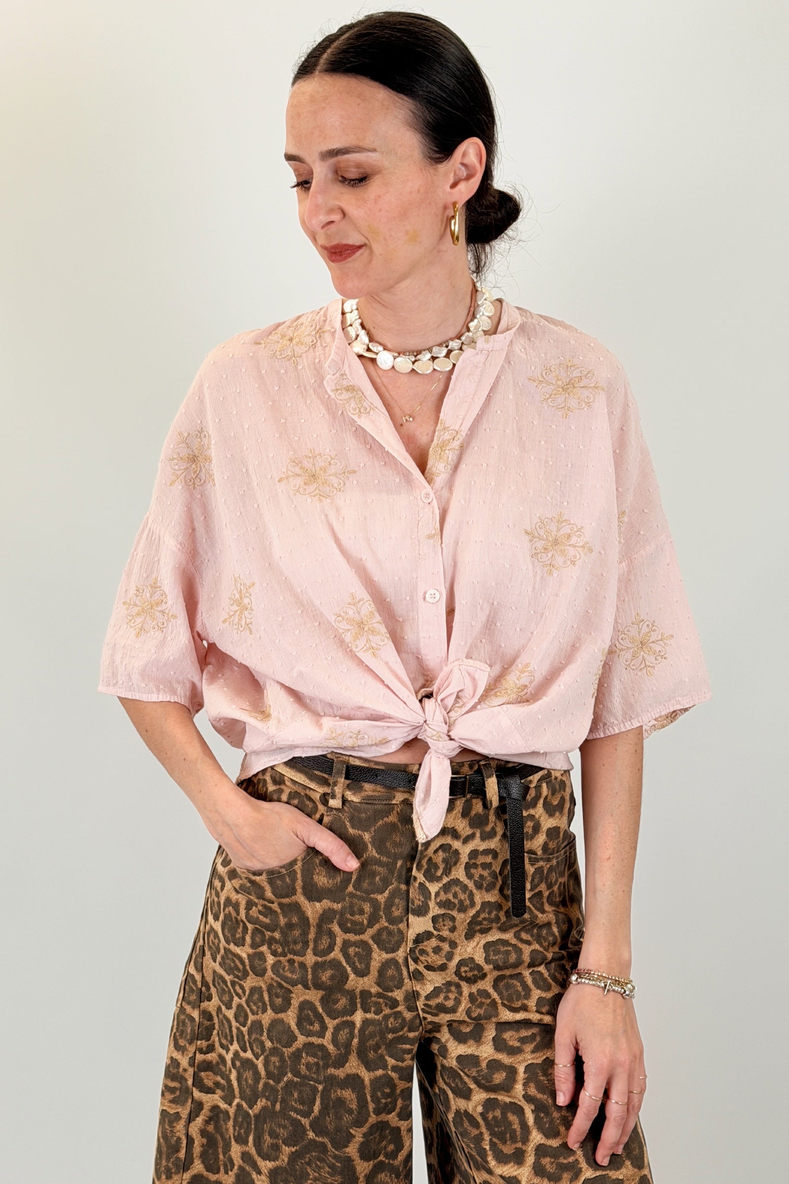 Camicia cotone ricamata
