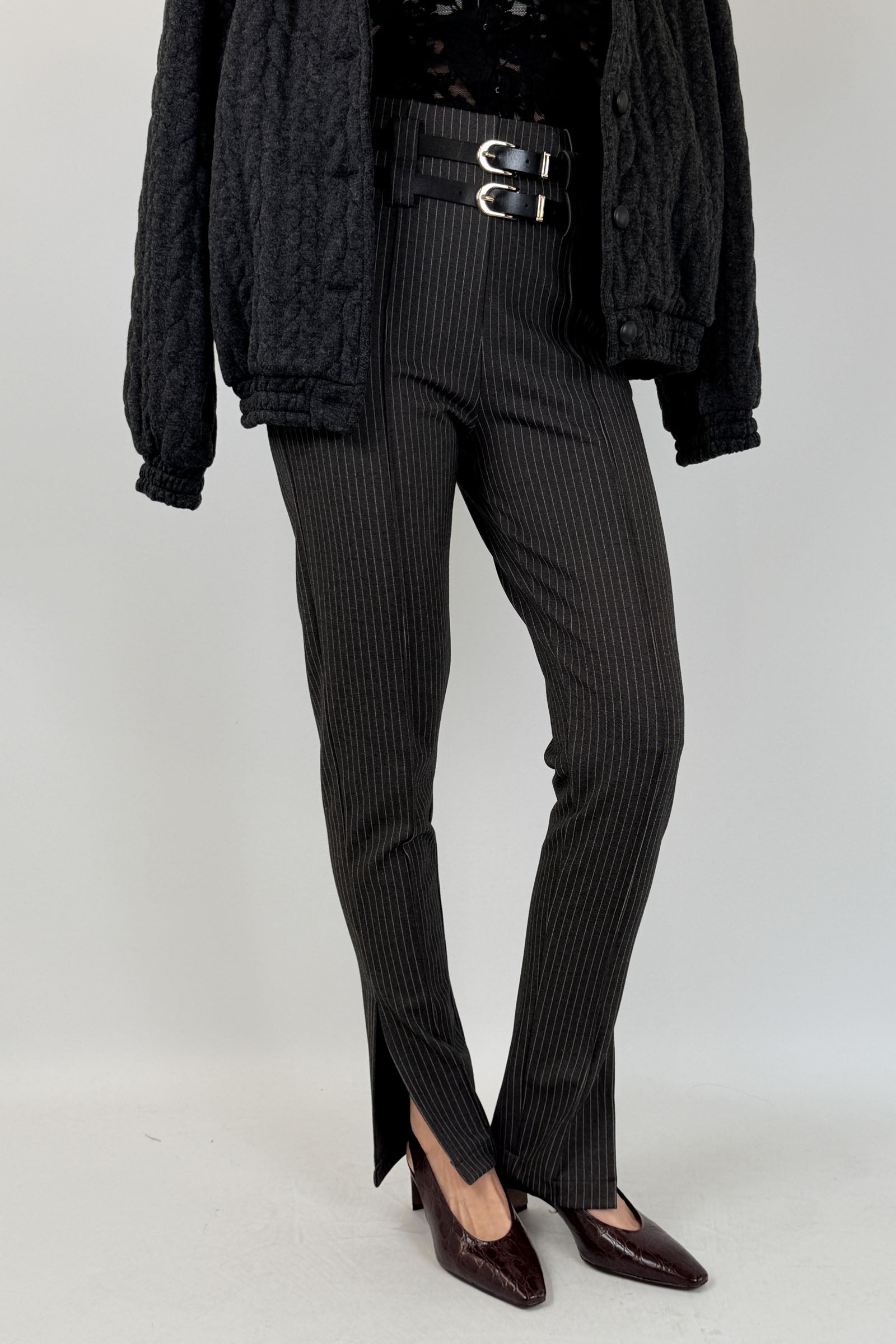 Pantalone gessato spacco