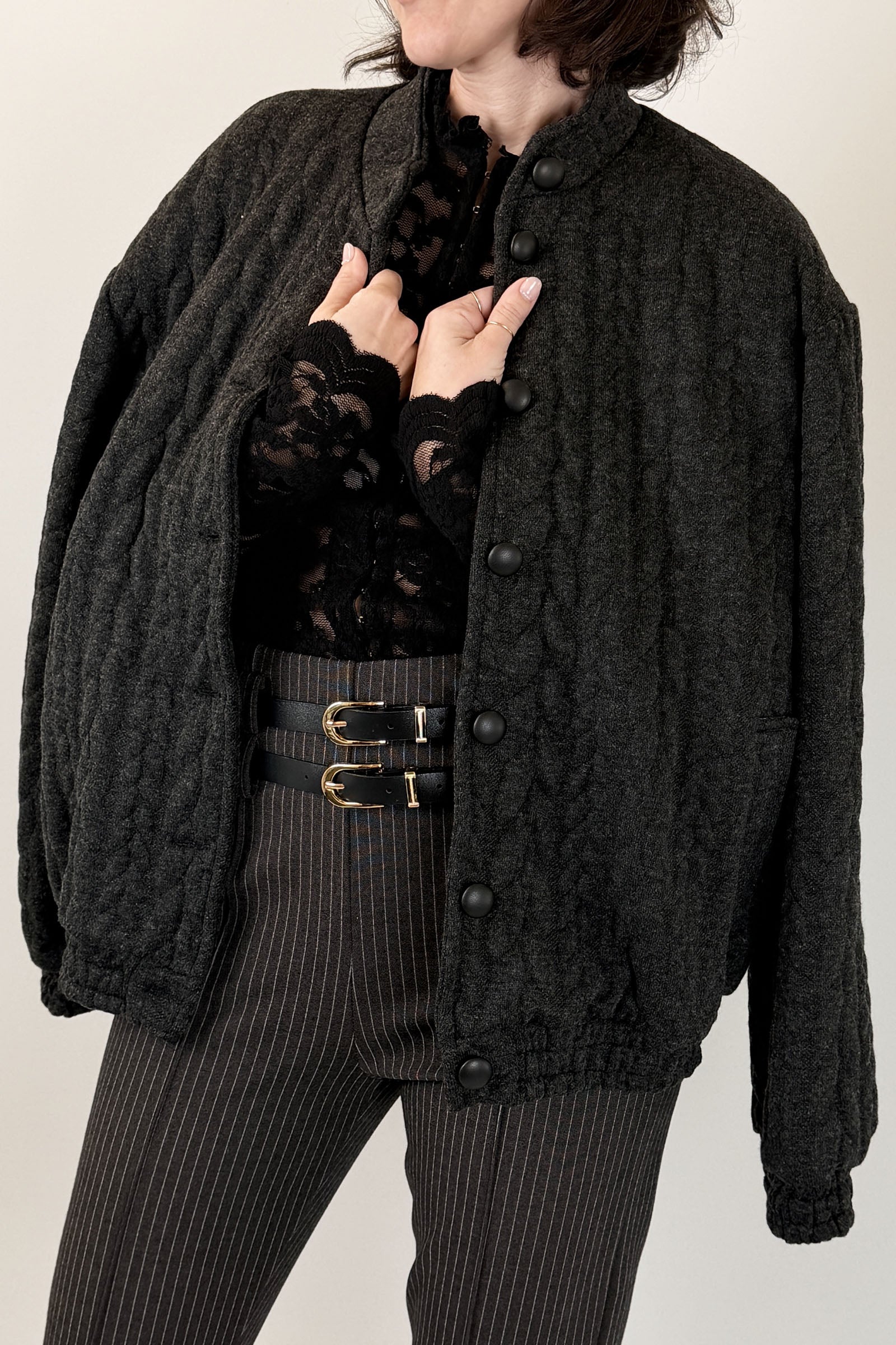 Pantalone gessato spacco
