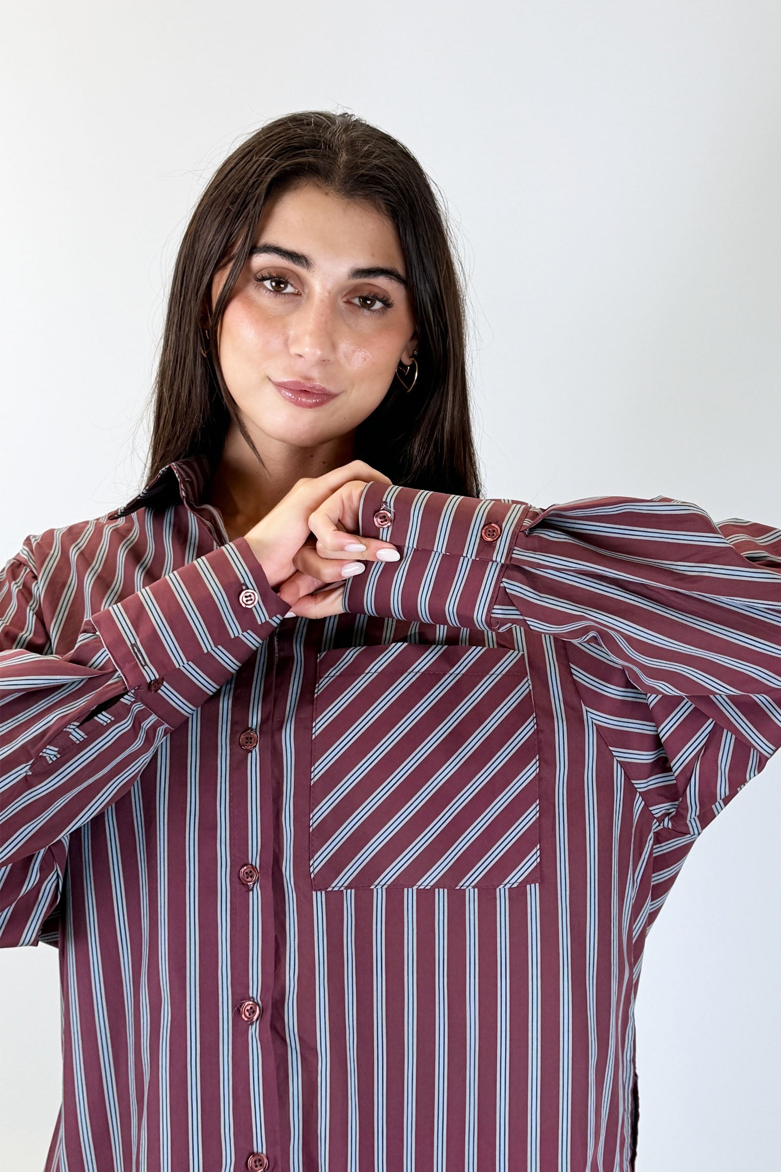 Camicia over con tasca