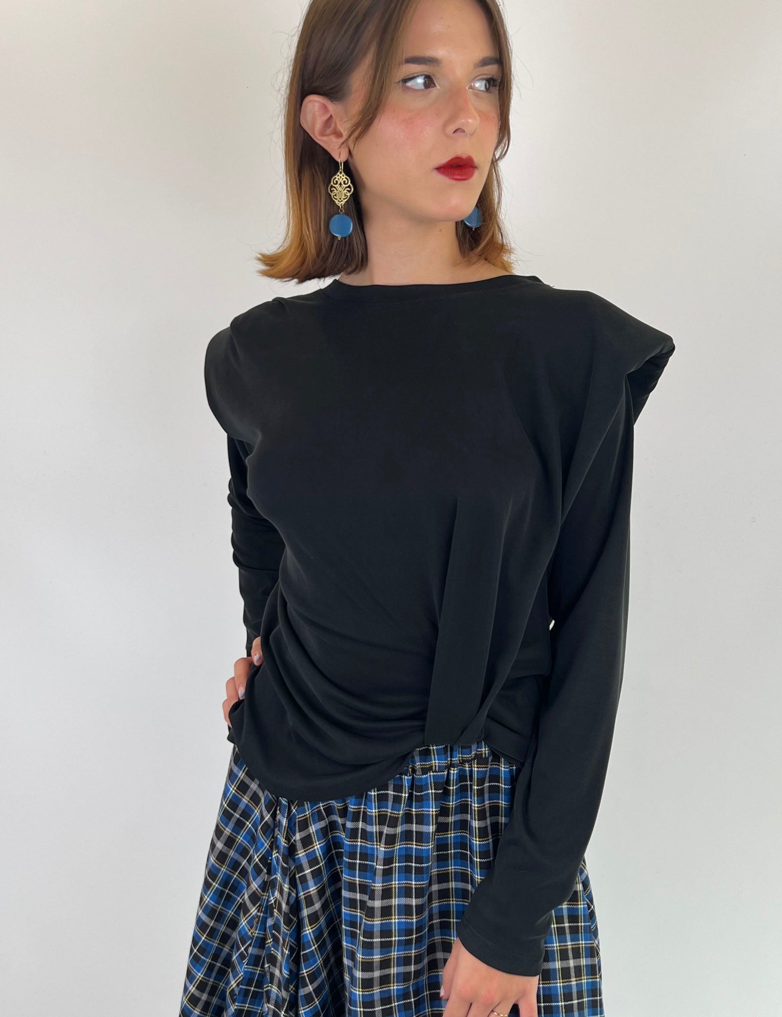 Maglia spalline con arriccio