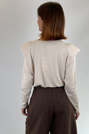 Maglia spalline con arriccio