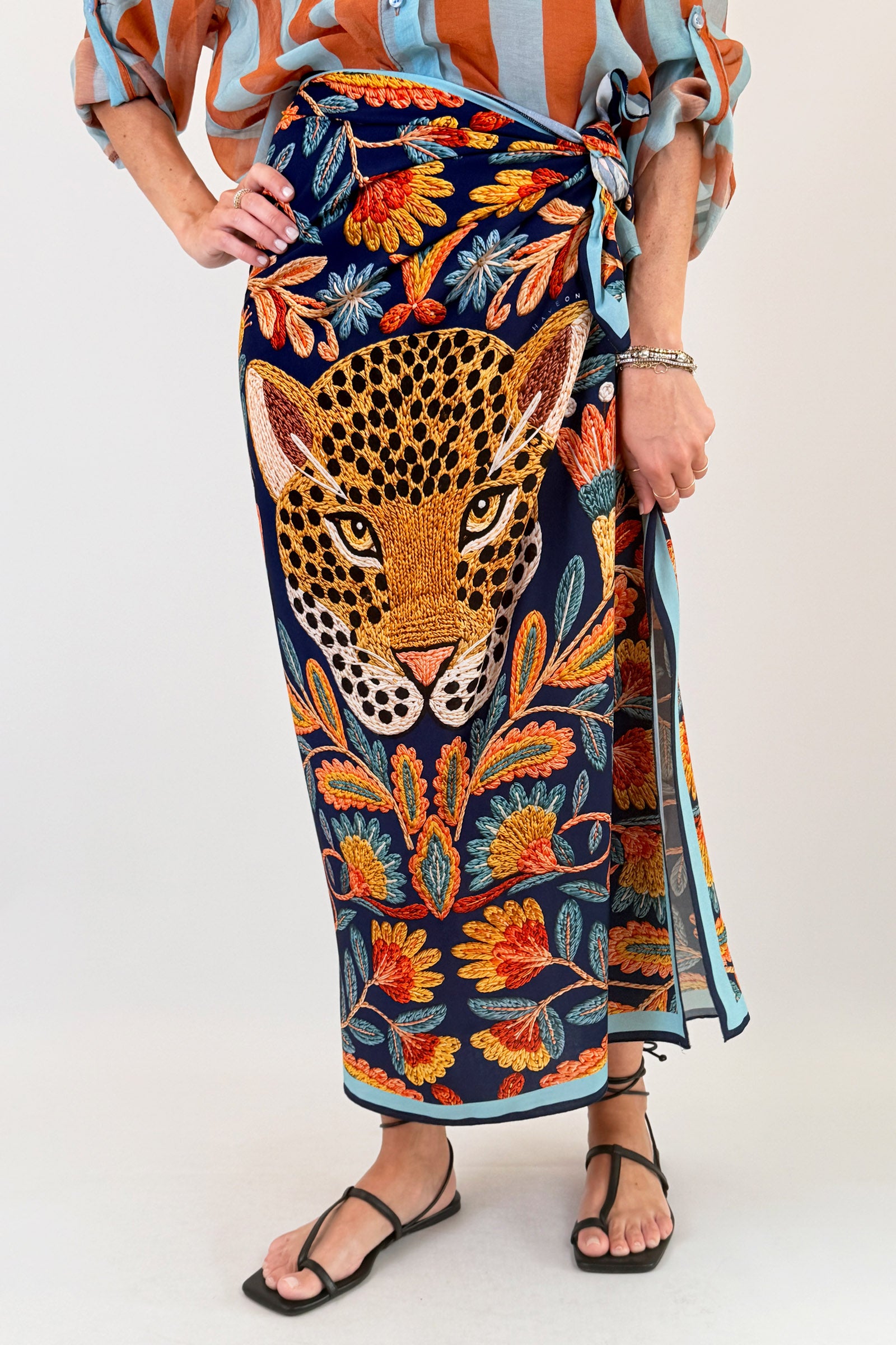 Gonna pareo tigre blu