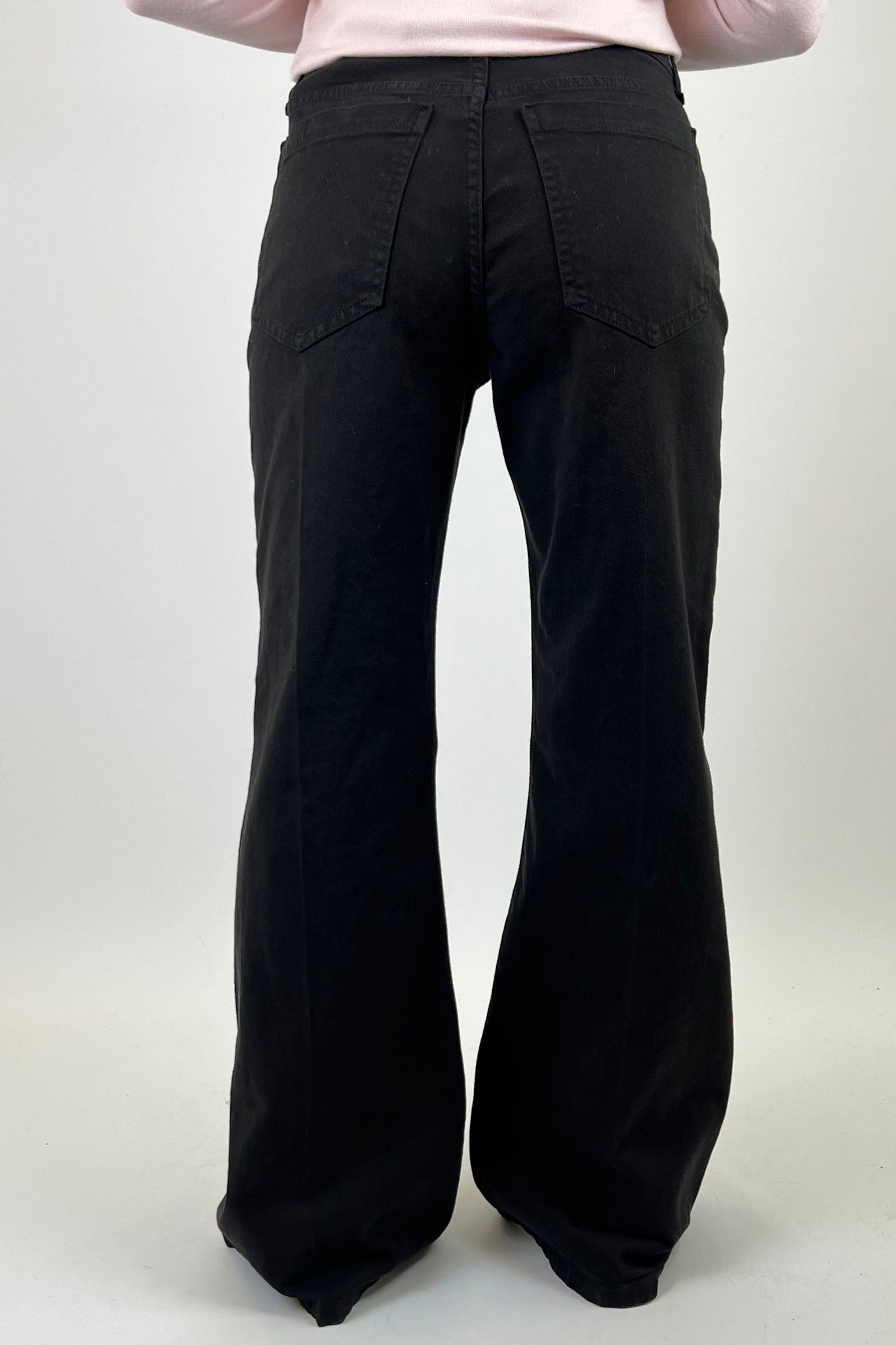 Pantalone flare