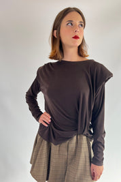 Maglia spalline con arriccio