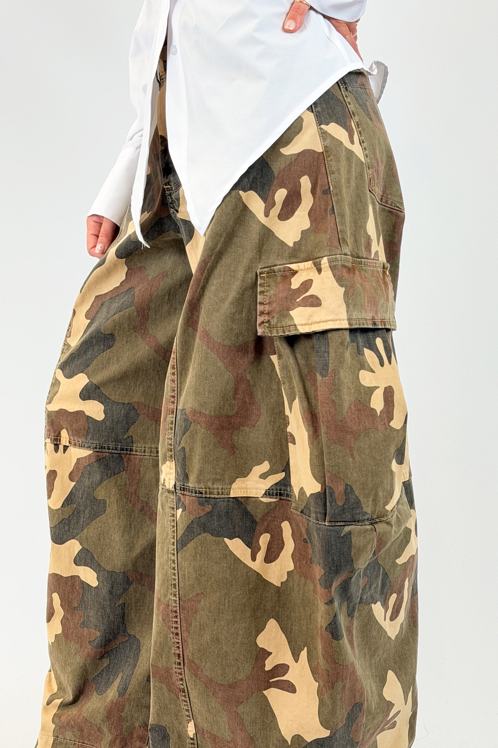 Pantalone maxi cargo