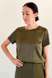 T-shirt girocollo in raso