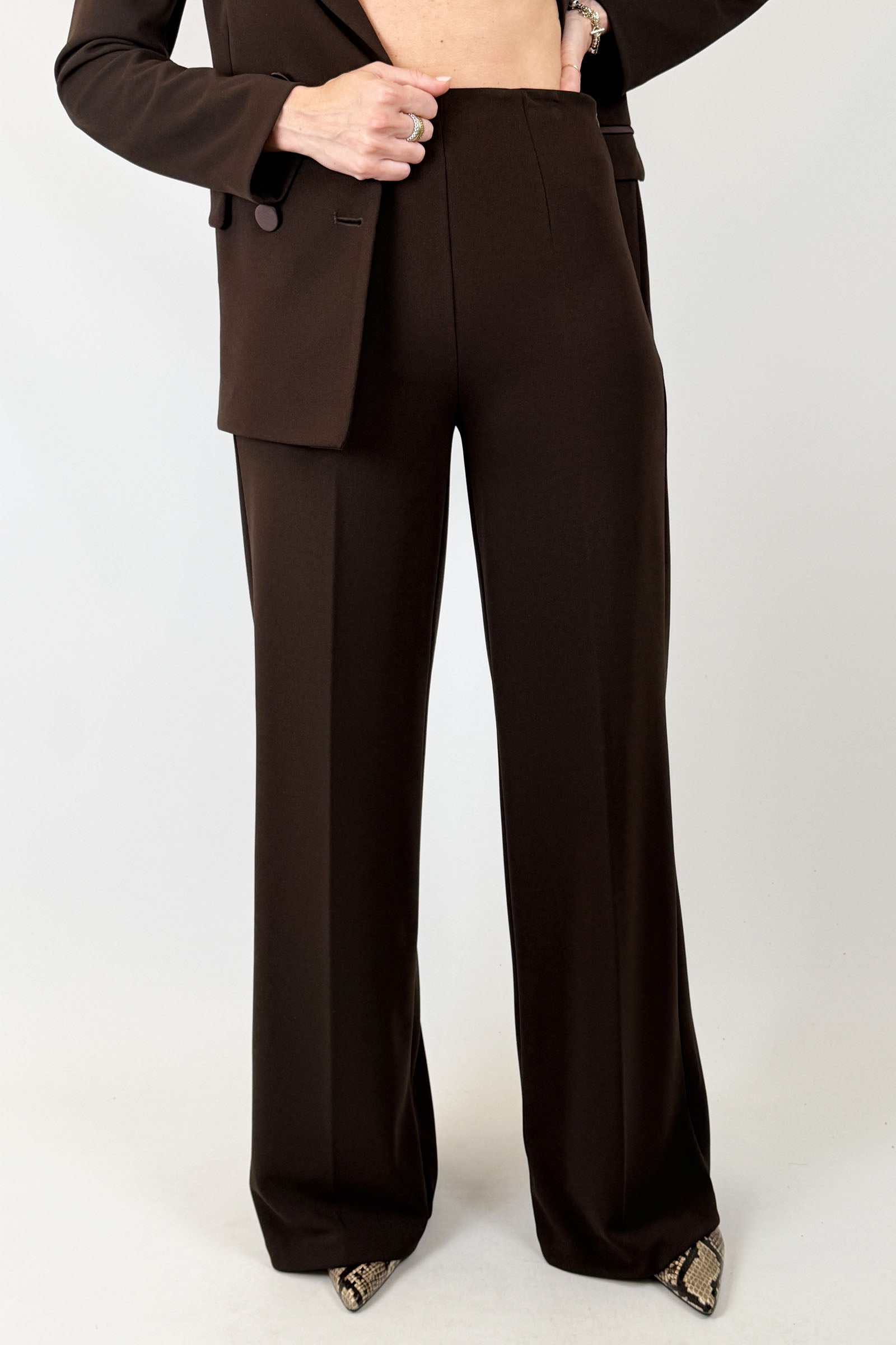 Pantalone ampio fluido