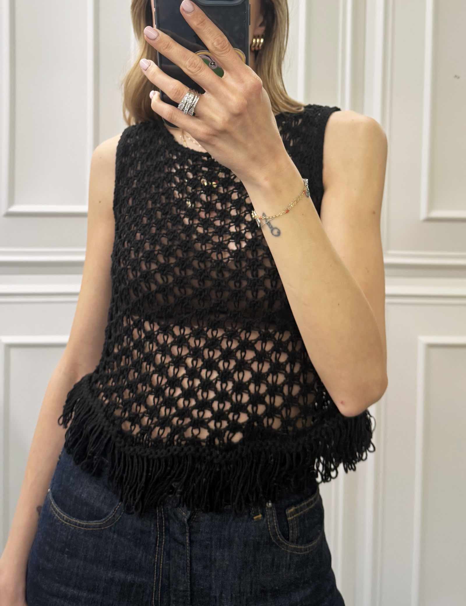 Canotta crochet sfrangiata