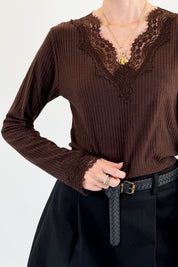 Maglia a costine con pizzo