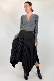 Maglia a costine con pizzo