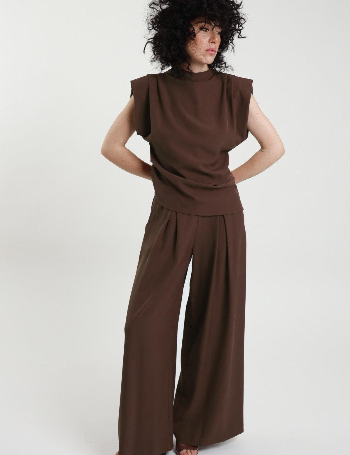 Completo top e pantalone