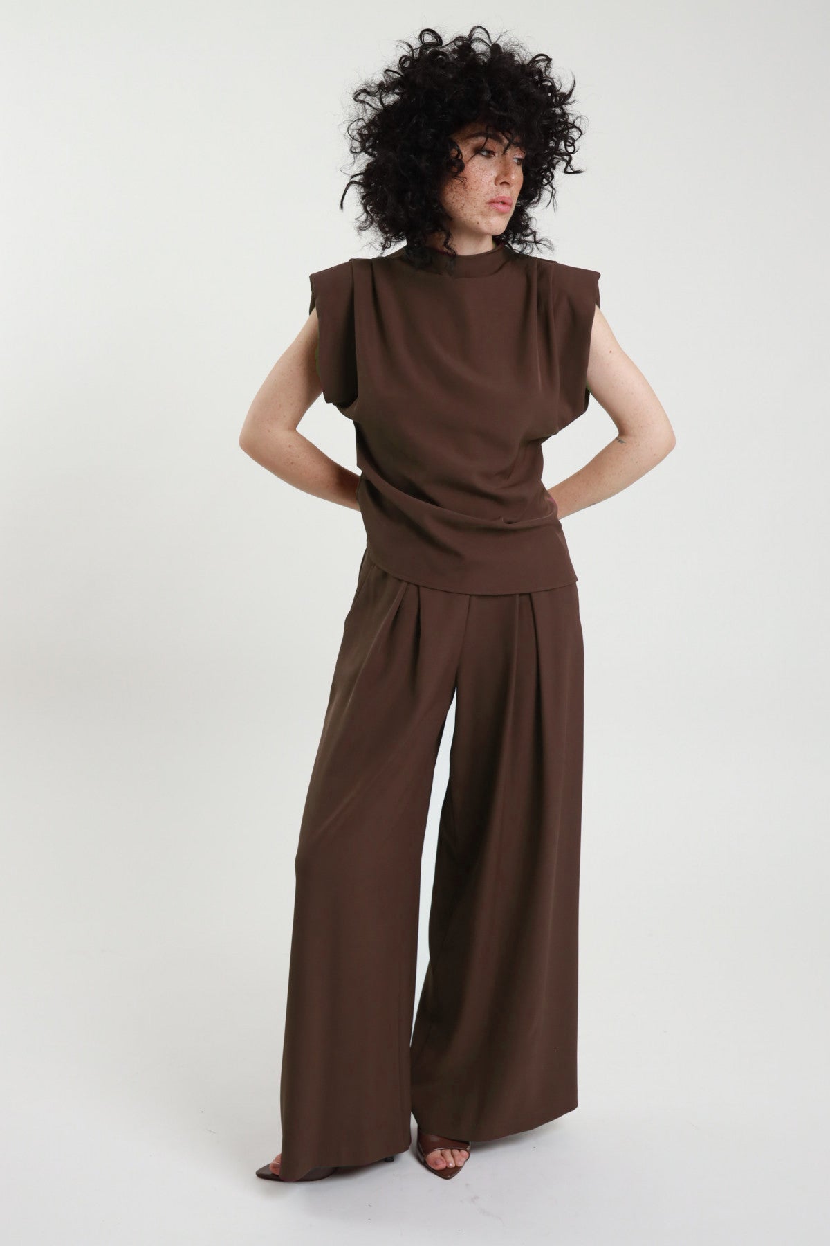 Completo top e pantalone