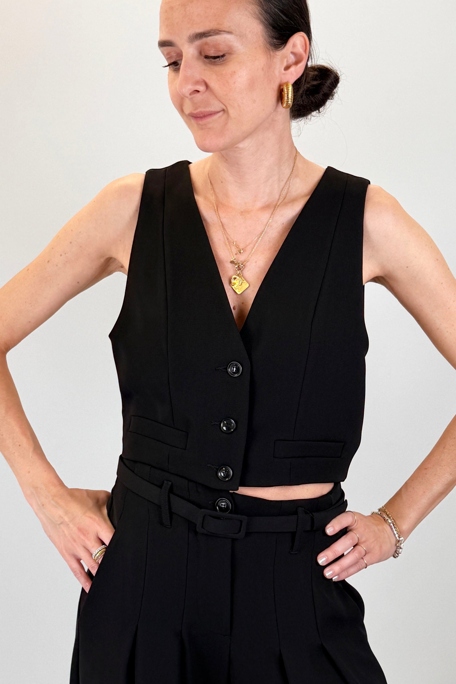 Gilet crop 3 bottoni