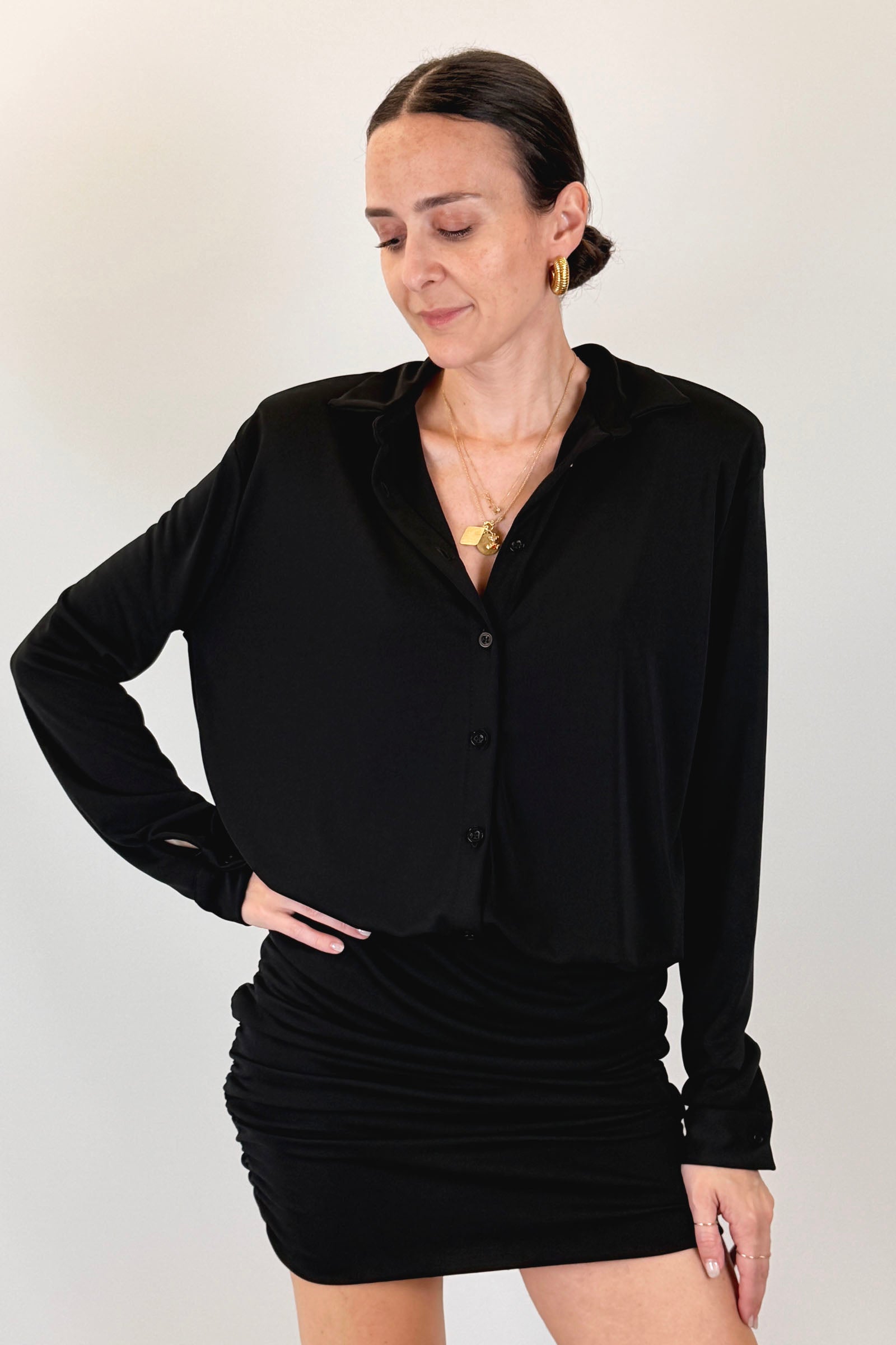 Abito camicia con arricciatura