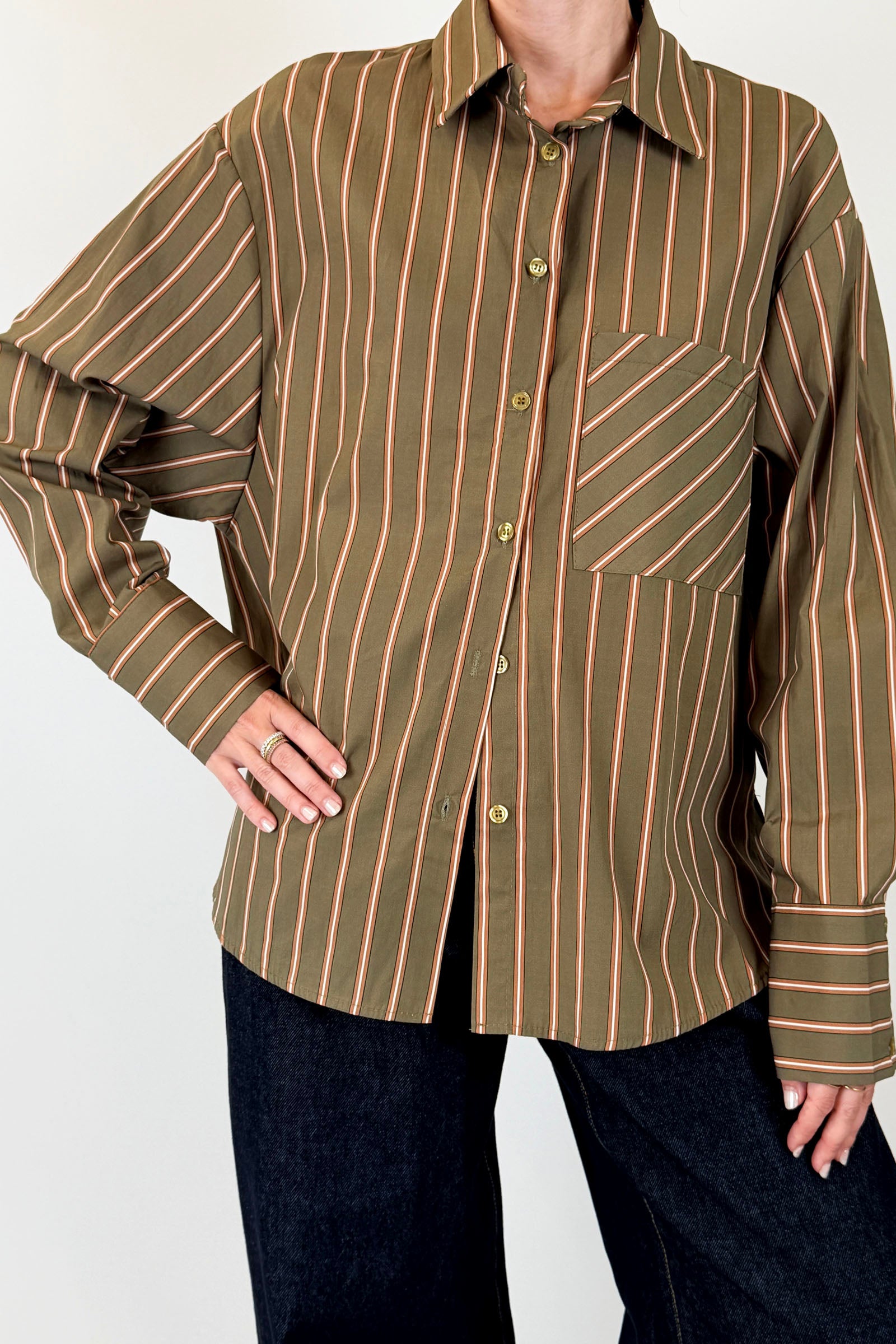 Camicia over con tasca