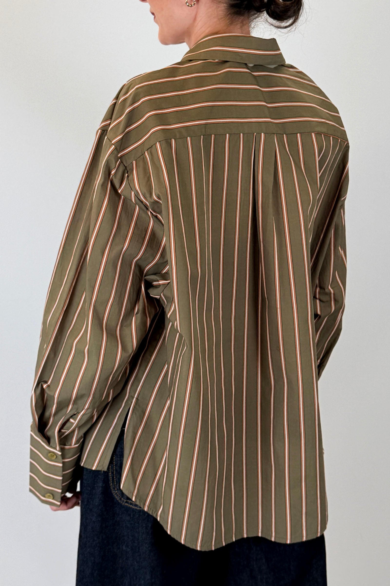 Camicia over con tasca