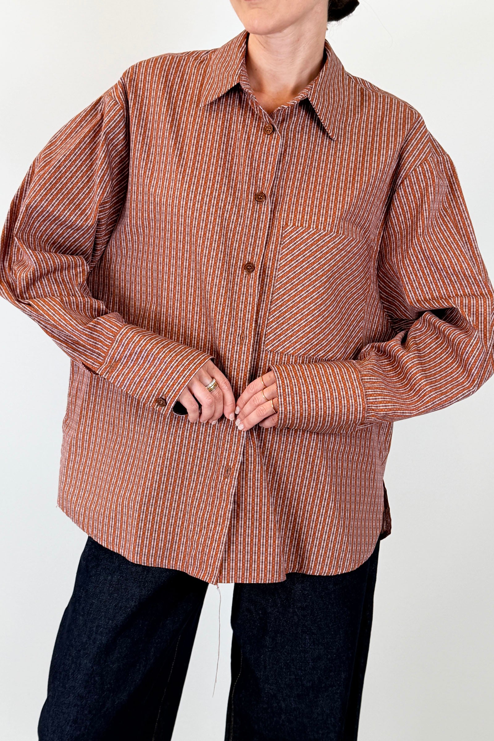 Camicia over con tasca