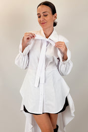 Camicia con fiocco e strascico