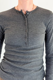 Maglia a serafino cannettata