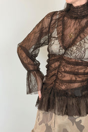 Blusa pizzo collo alto