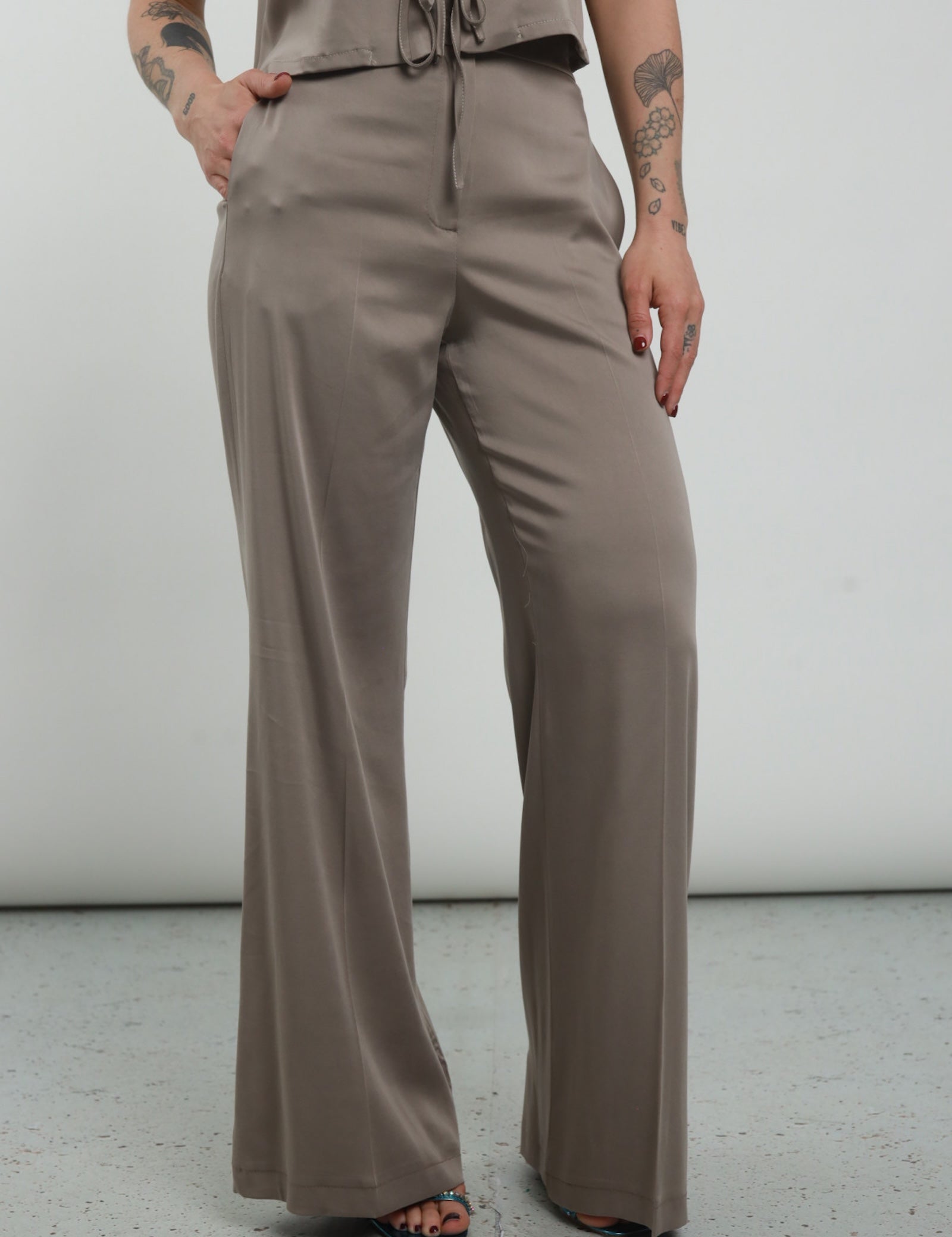 SUSYMIX_T801Z16_1pantalone-63-tn-35-vi-2-ea.jpg