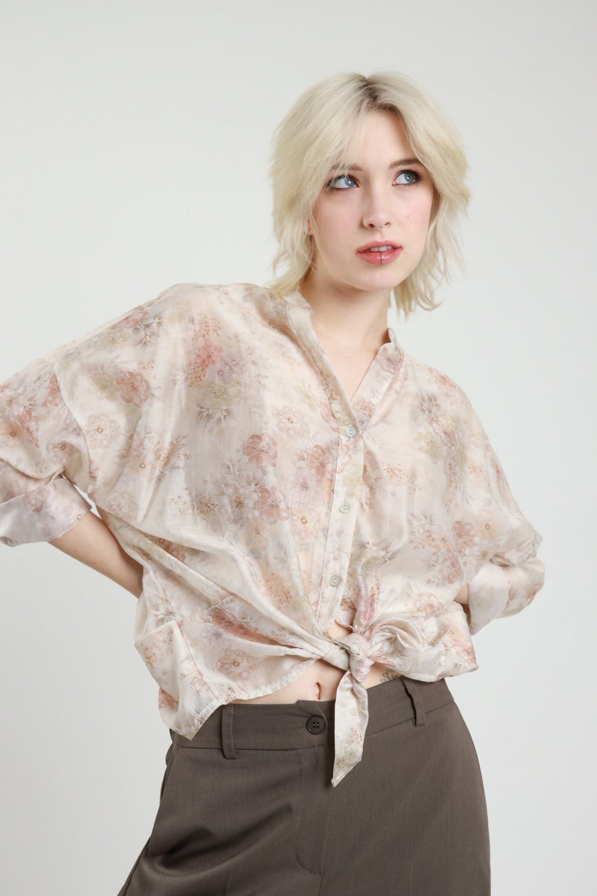 Camicia fantasia con nodo