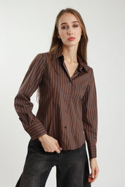 Camicia righe bottone gioiello