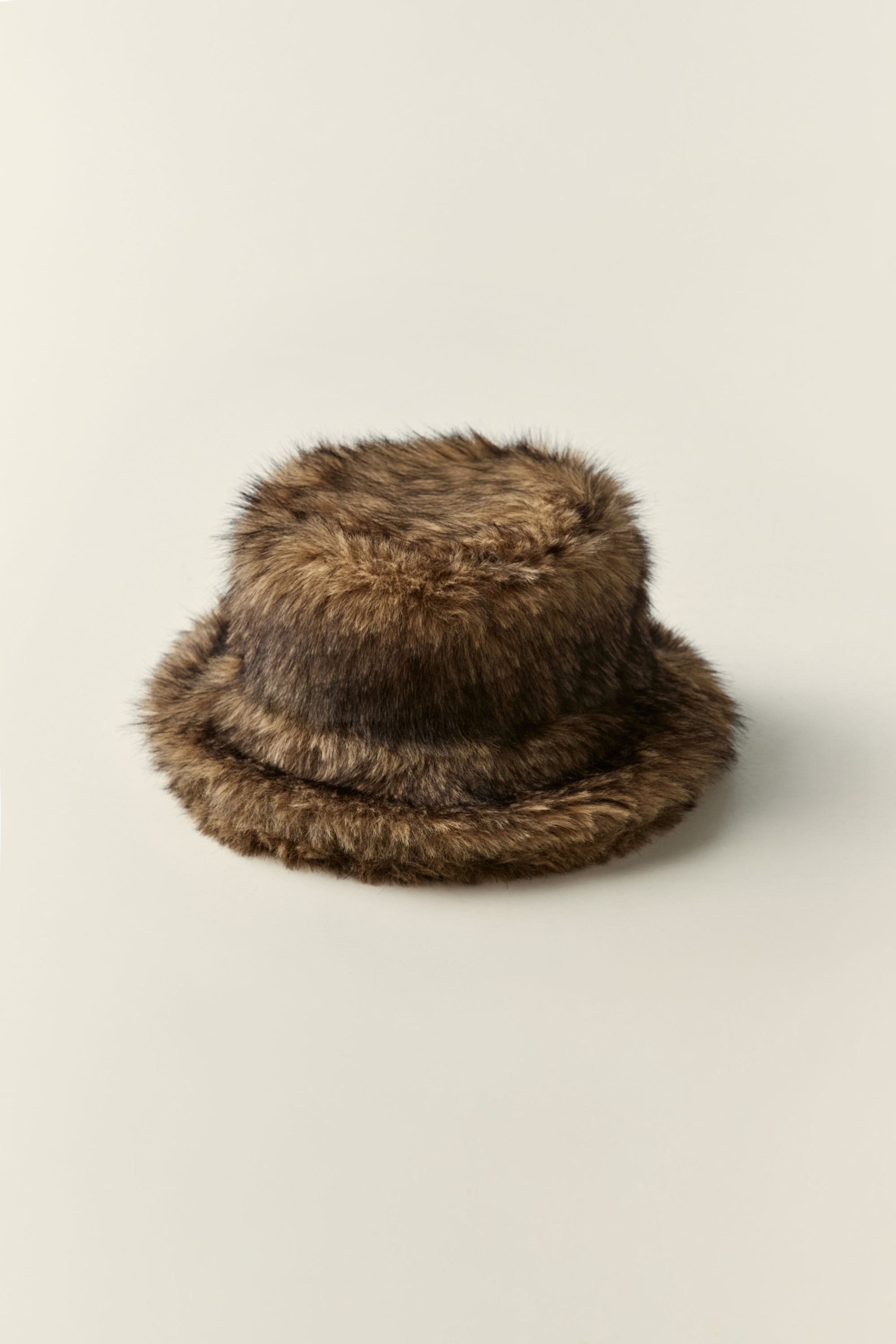 Cappello bucket ecopelliccia