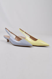 Slingback a punta vernice