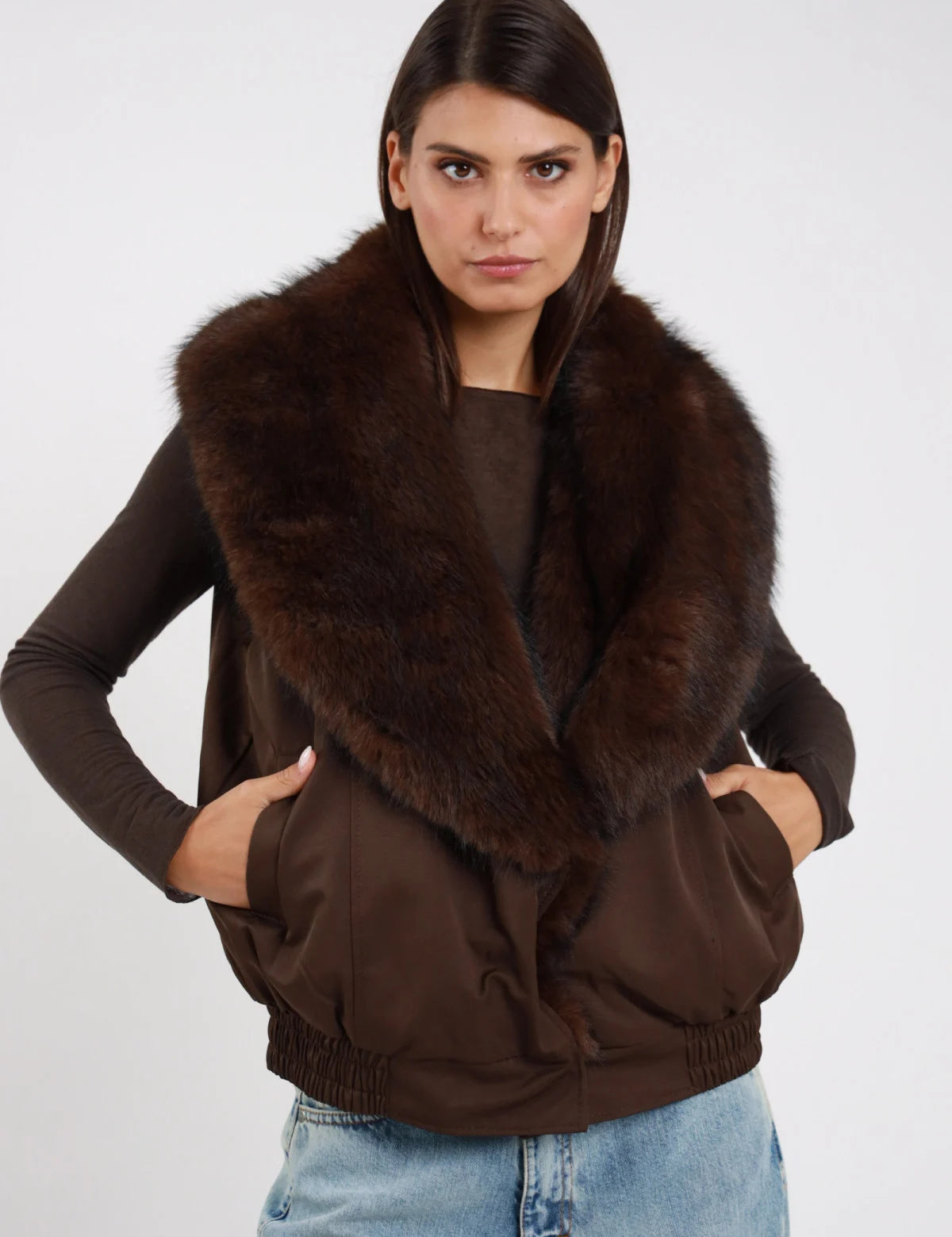 gilet-ecopelliccia-100-pl1_jpg.webp