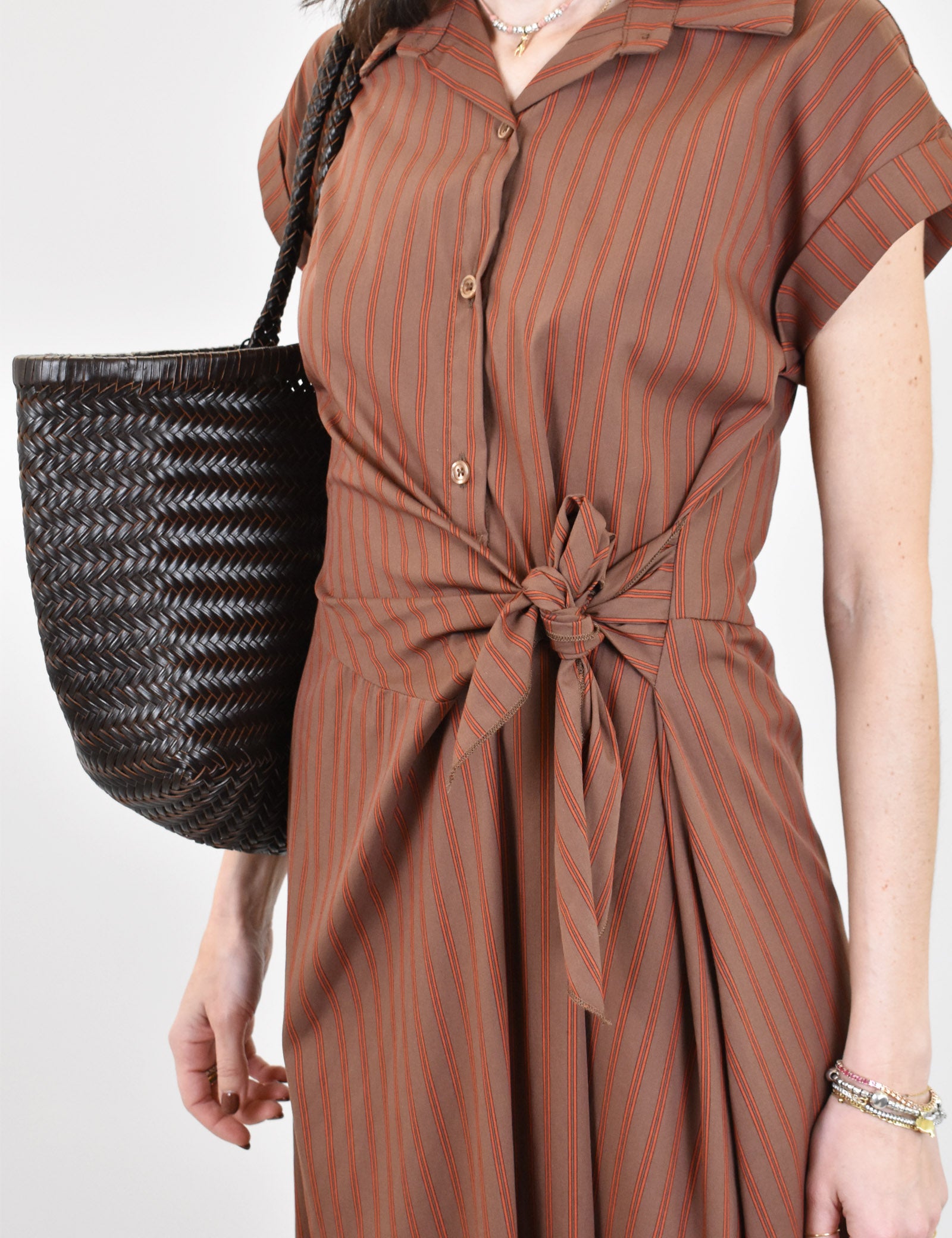 haveone-abito-chemisier-righe-marrone-arancio-dettaglio.jpg