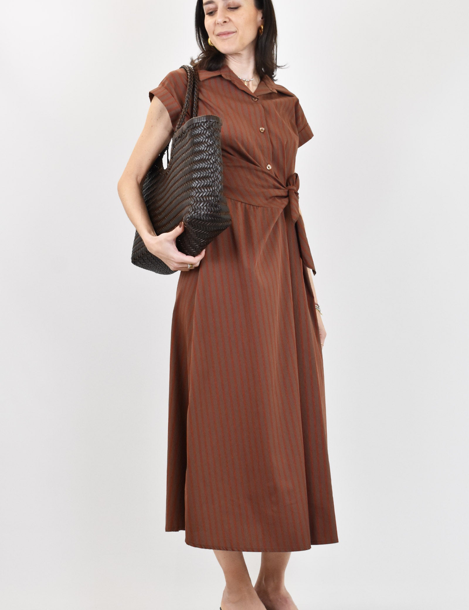 haveone-abito-chemisier-righe-marrone-arancio-intera.jpg