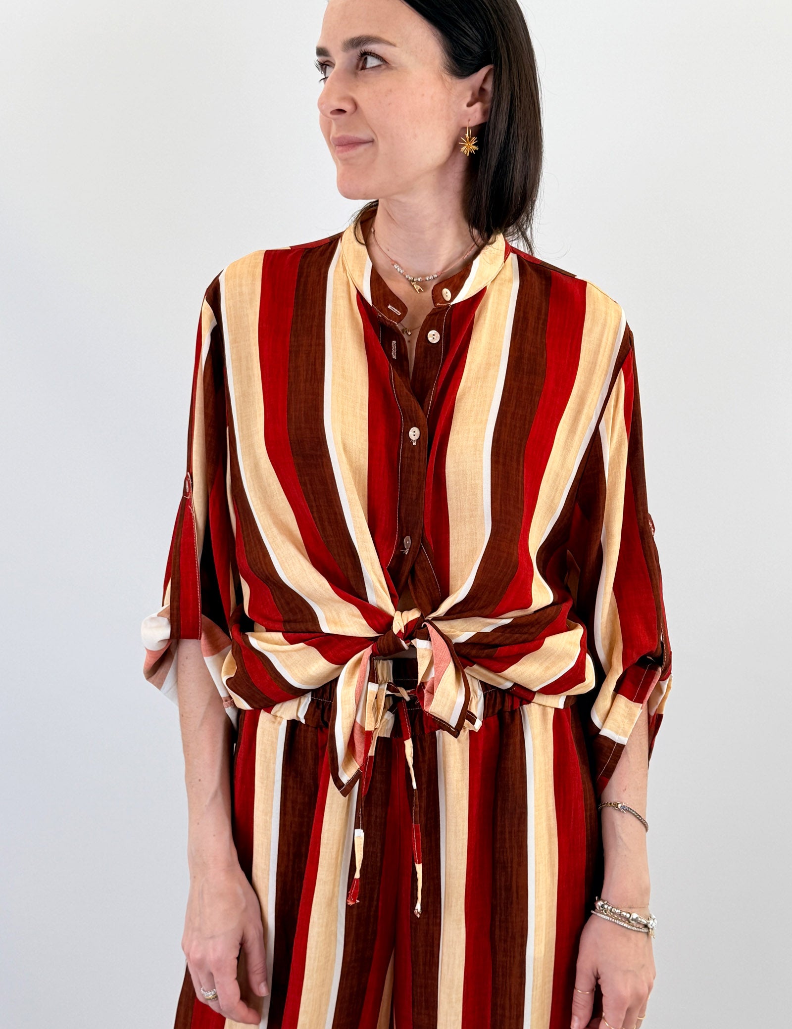 haveone-camicia-coreana-righe-giallo-rosso.jpg