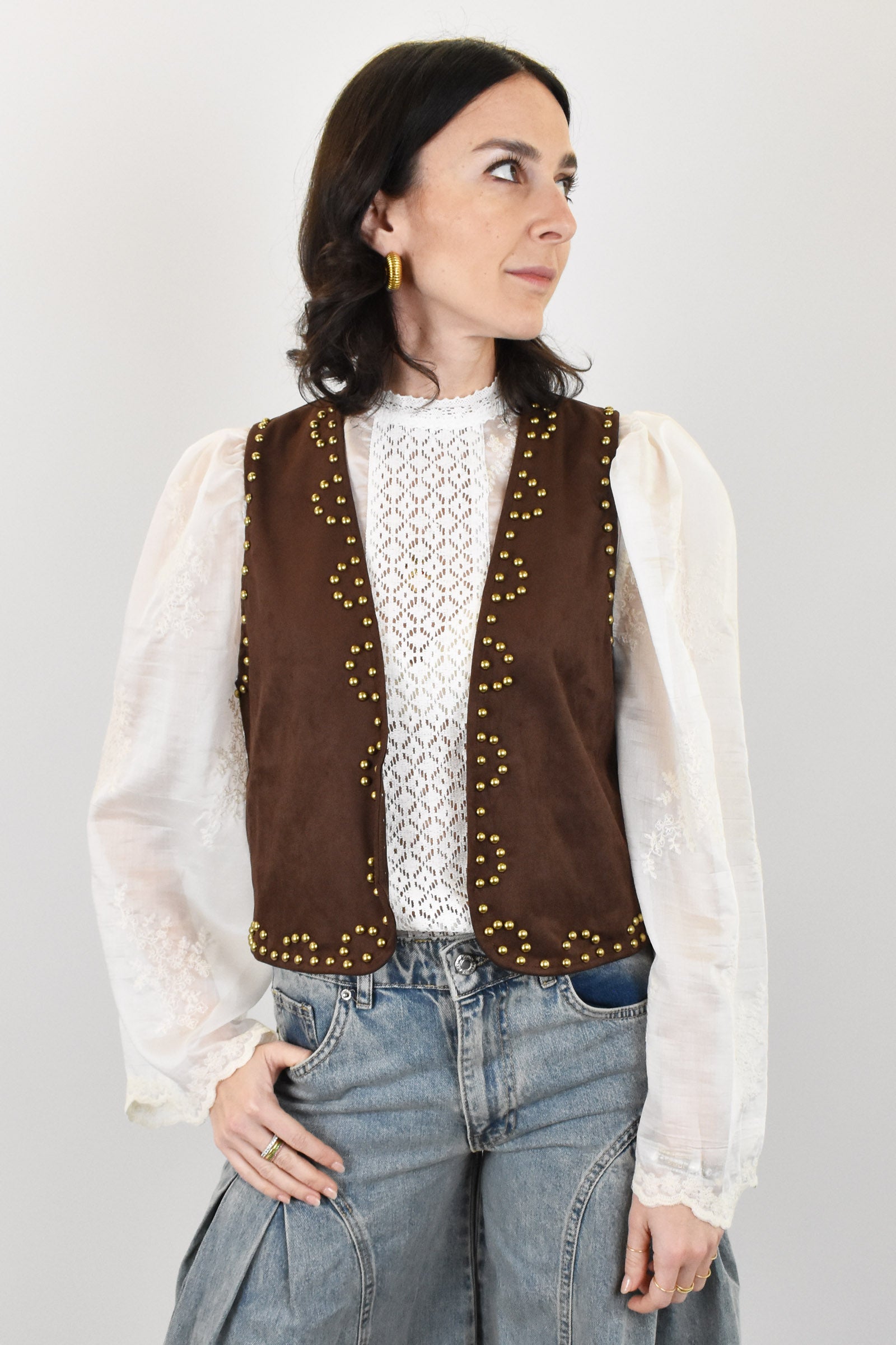 Gilet suede e borchie