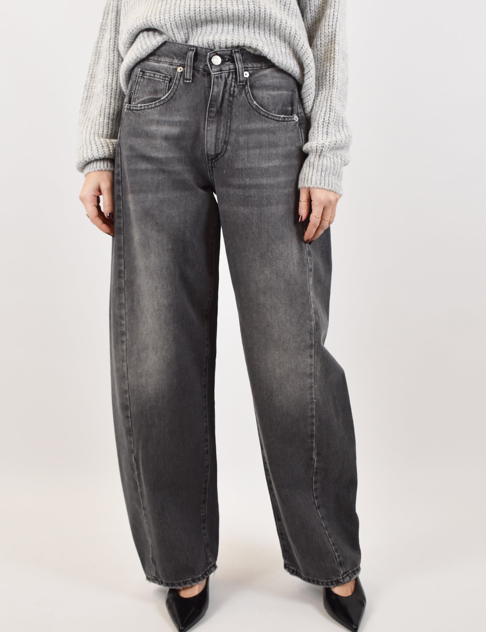 Jeans da donna modello LUCY HaveOne, balloon fit, lavaggio leggermente invecchiato, casual chic, articolo pls-p353