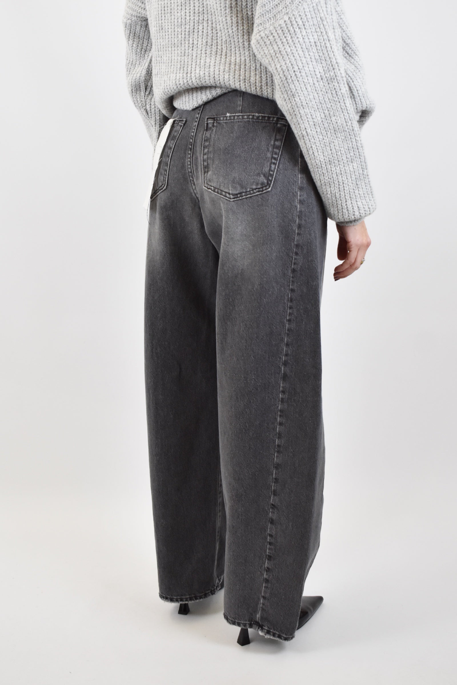 Jeans da donna modello LUCY HaveOne, balloon fit, lavaggio leggermente invecchiato, casual chic, articolo pls-p353