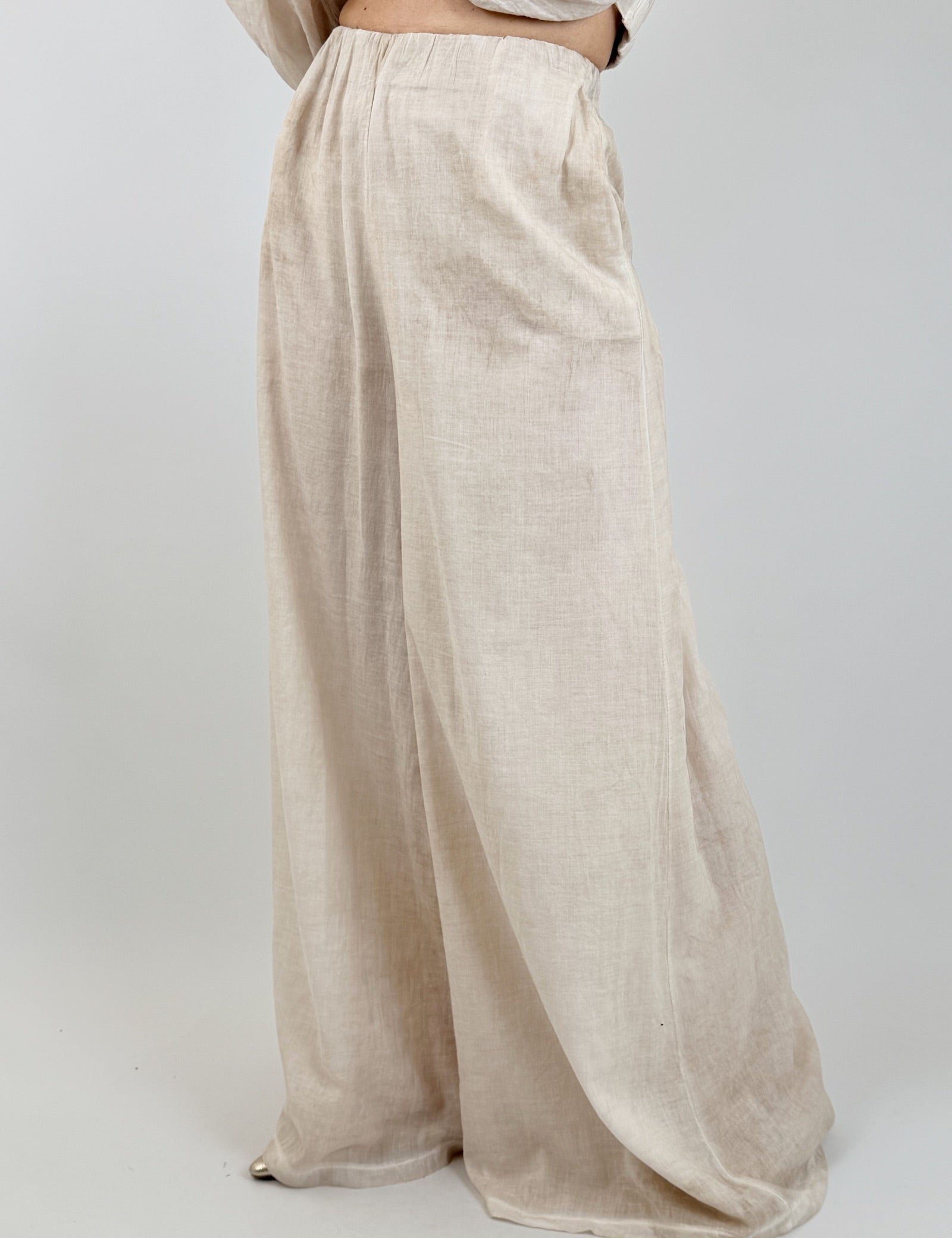 haveone-pantalone-mussola-ampio-beige-lato.jpg