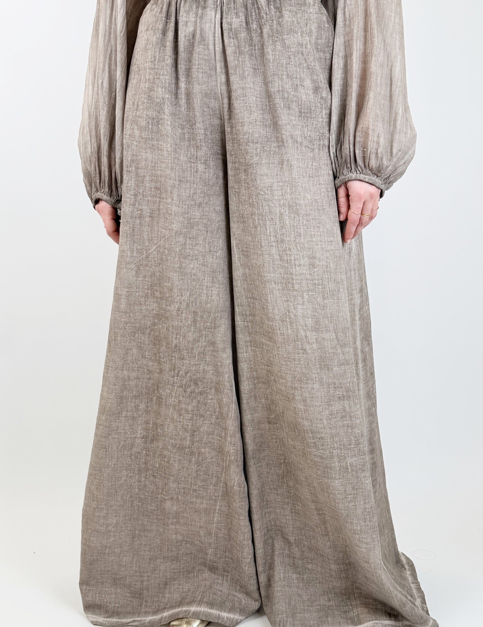 haveone-pantalone-mussola-ampio-moro1.jpg