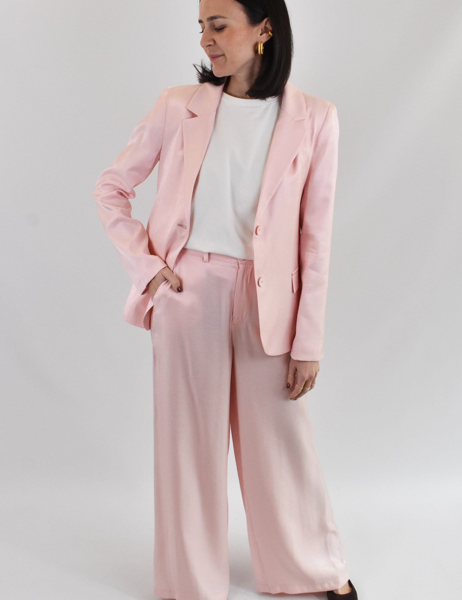 HaveOne pantalone a palazzo fluido in tessuto di viscosa, elegante e raffinato, colore quarzo