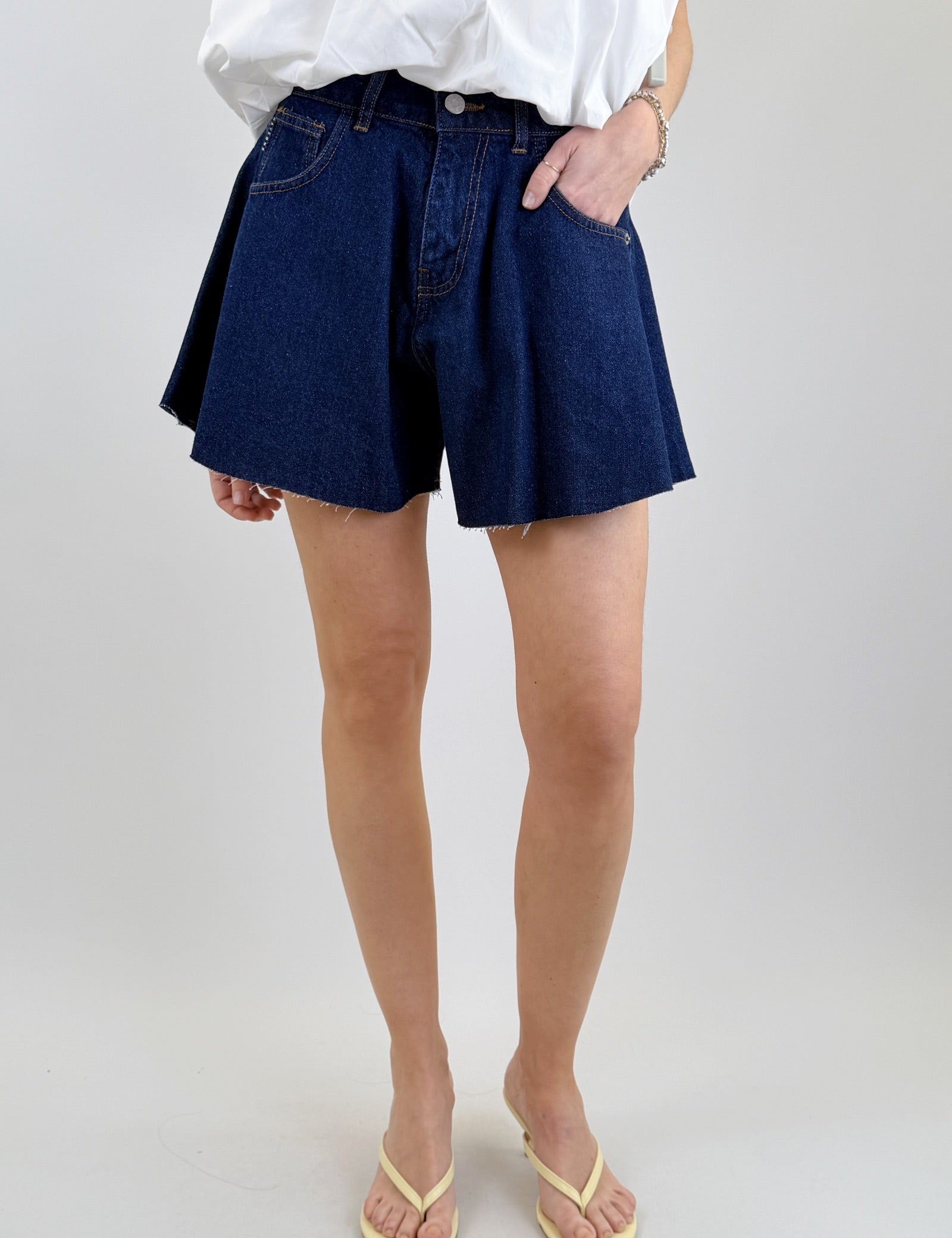 haveone-shorts-farfalla-ivy-denim-blu-1.jpg