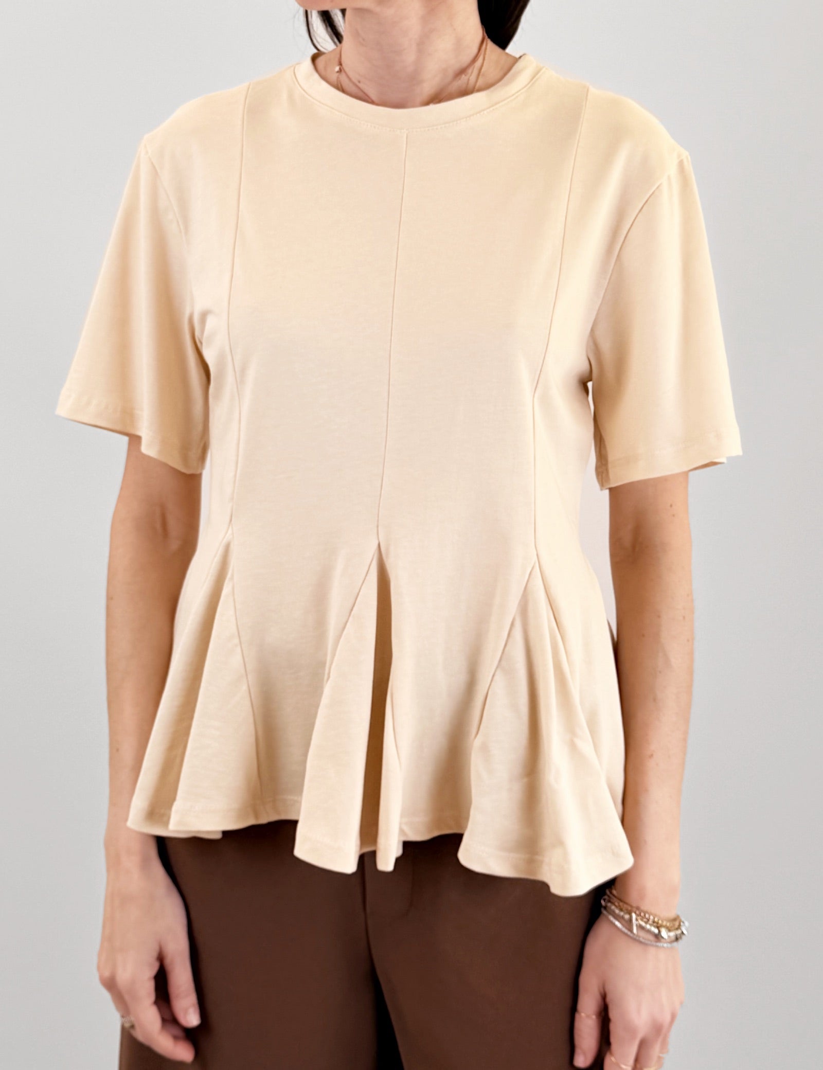 haveone-t-shirt-godet-nocciola.jpg