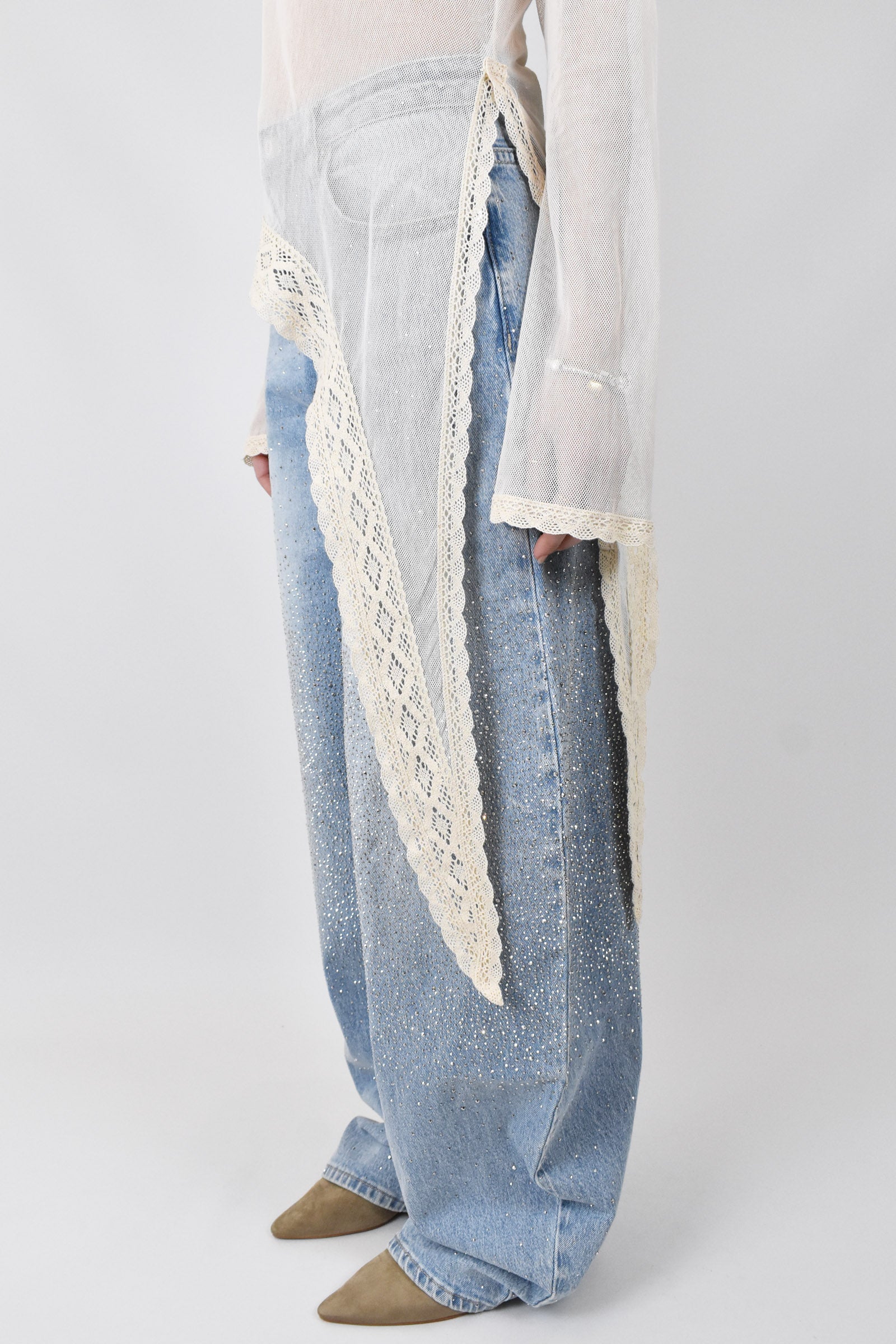 Top rete e pizzo asimmetrico