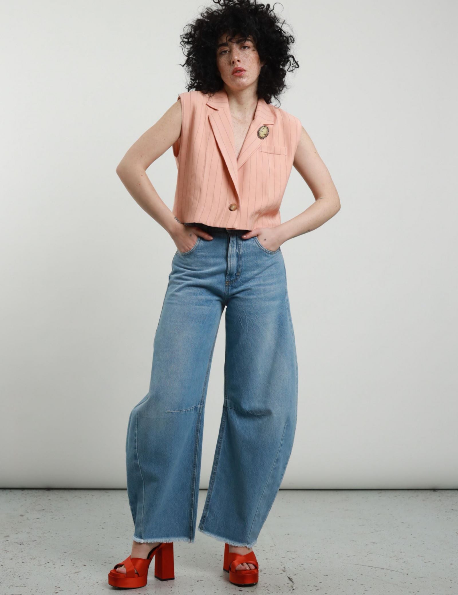 jeans-banana-100-co_1.jpg