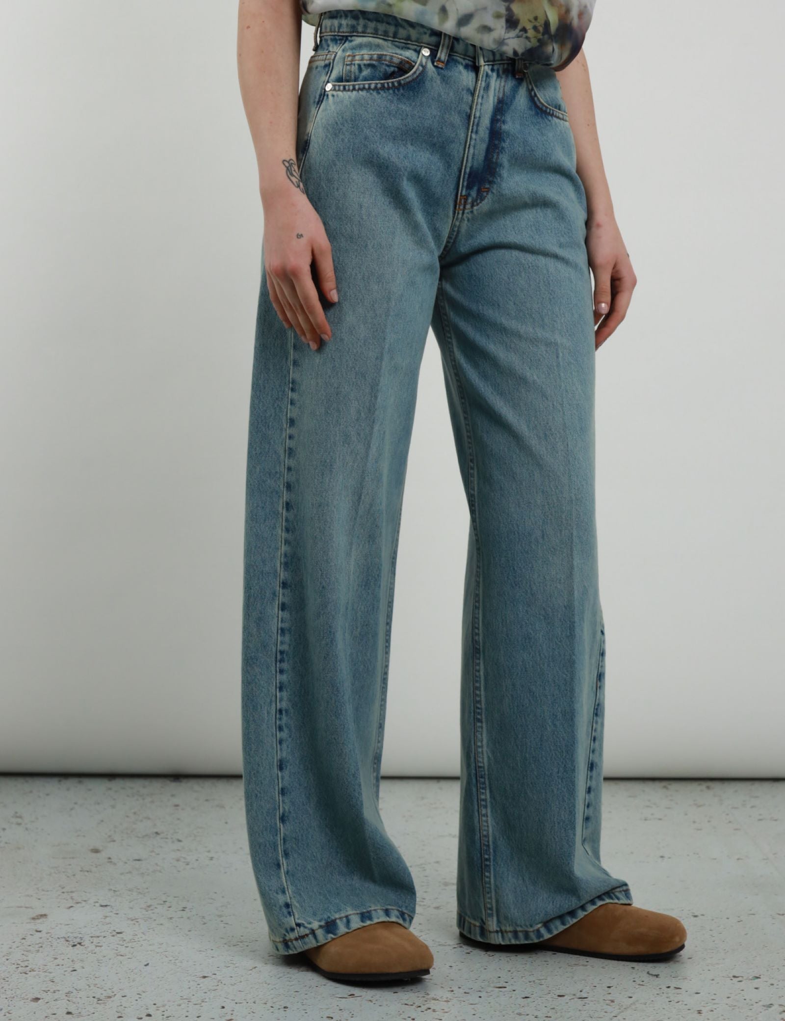 jeans-dritto-100-co_1.jpg